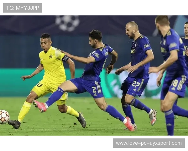 意大利依旧依靠稳固防守，比赛韧性远超其他球队