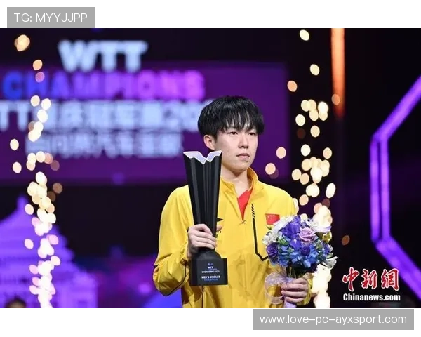 王楚钦独占鳌头，WTT乒乓球赛迎来新霸主，乒乓王楚钦个人简历